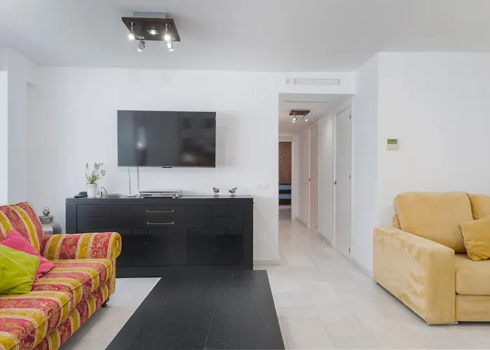 Torremolinos 5 Rooms Junto Al Mar